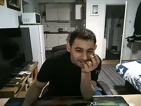 mihaimichael online show from October 3, 10:04 pm