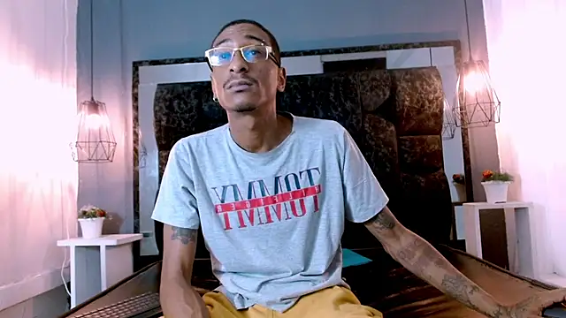 Jose Smoke online show from February 4, 3:44 am