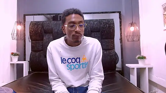 Jose Smoke online show from January 13, 3:23 am