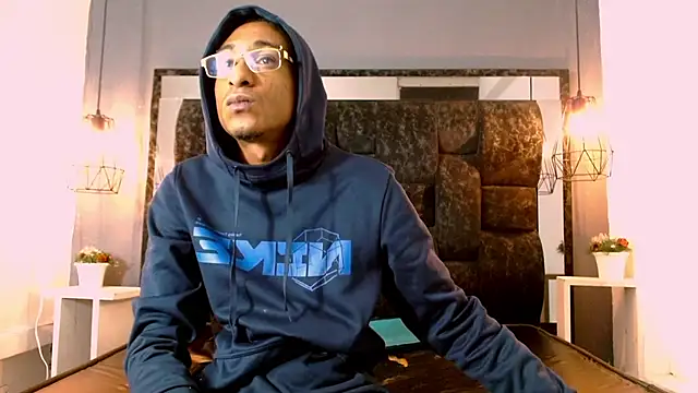 Jose Smoke online show from February 10, 3:35 am