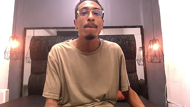 Jose Smoke online show from October 25, 3:52 am