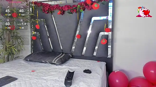 Snapshot of Black_Rose2 chatting on February 15, 12:01 pm Black Rose2 online show from February 15, 12:01 pm