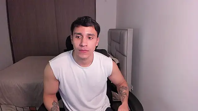 Snapshot of JayMarcos_ chatting on January 5, 2:49 am JayMarcos online show from January 5, 2:49 am