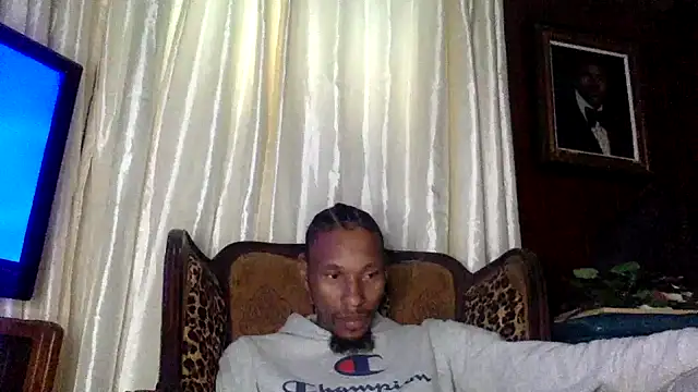 KingDerRico online show from October 31, 10:02 pm