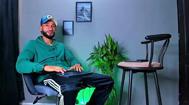 Damian 022 online show from March 19, 12:12 pm