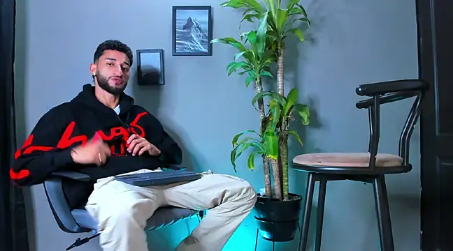 Damian 022 online show from February 19, 12:57 am