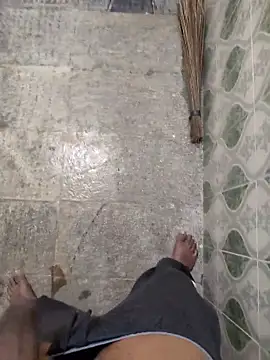 KingCobraClassy online show from February 1, 8:18 pm