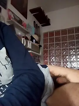 kgmrossetti4 online show from October 9, 6:18 am