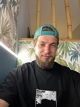 jimmyy  online show from May 19, 7:47 am