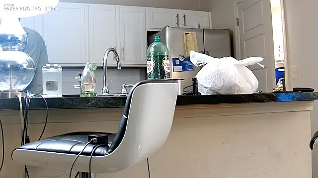 Dilldough405 online show from January 9, 1:33 am