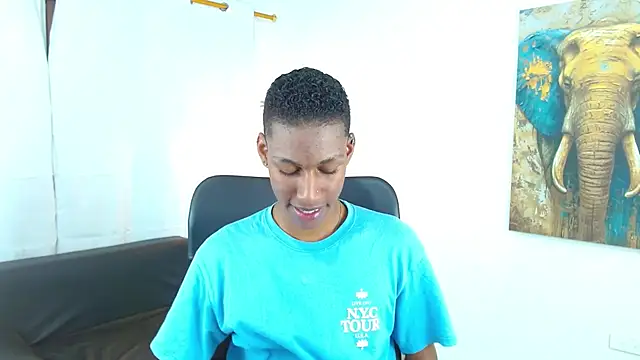 maiki18  online show from January 16, 8:33 pm