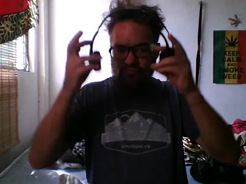 LECHEBALLS online show from March 13, 8:15 pm