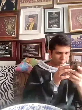 jperezofficial1 online show from December 12, 3:05 pm