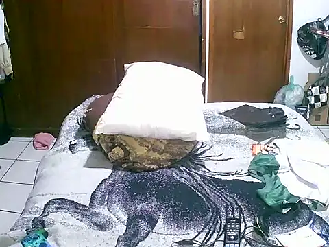 jperezofficial1 online show from October 9, 5:12 am