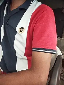 richardjames95 online show from February 28, 7:46 pm