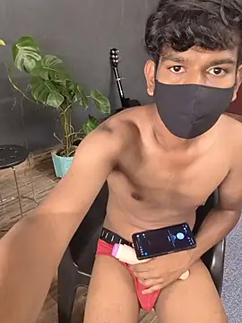 Snapshot of richardjames95 chatting on October 14, 8:05 pm richardjames95 online show from October 14, 8:05 pm