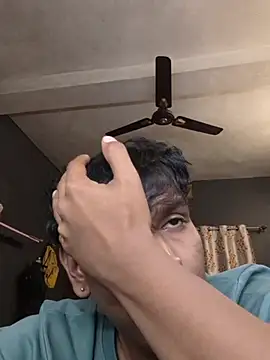 Snapshot of richardjames95 chatting on October 13, 8:04 pm richardjames95 online show from October 13, 8:04 pm