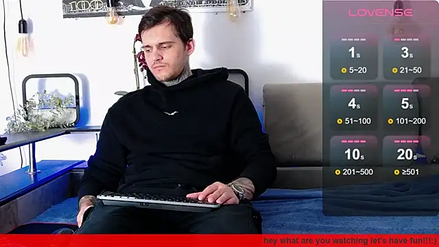 CarterCole online show from March 2, 7:43 am