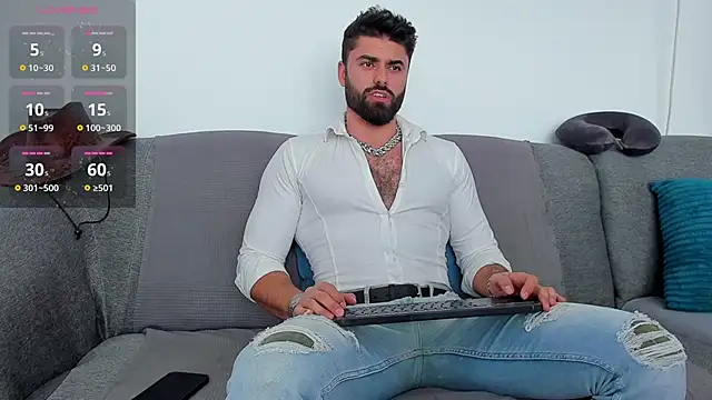 Snapshot of RawAdam chatting on February 26, 10:48 am RawAdam online show from February 26, 10:48 am