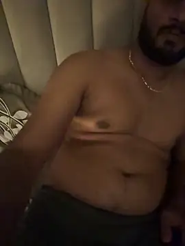 shrreyyyy online show from February 10, 7:18 pm