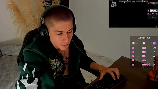 Jaack str online show from February 2, 9:34 pm