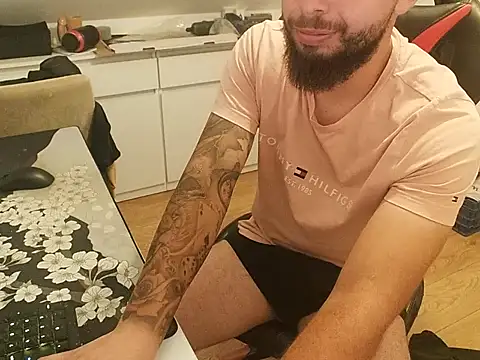 prezydentcam online show from June 27, 2:44 pm
