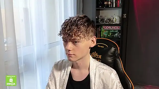 Keytaro online show from November 9, 12:09 pm