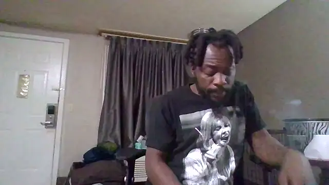 Snapshot of Mrbbc803 chatting on January 25, 1:43 am Mrbbc803 online show from January 25, 1:43 am