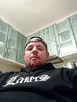 lobito1997 online show from March 28, 5:29 am