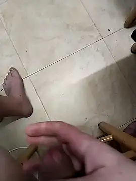 Snapshot of lobito1997 chatting on January 25, 3:30 am lobito1997 online show from January 25, 3:30 am