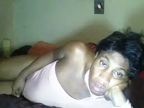 Moorella1 online show from March 18, 5:45 am