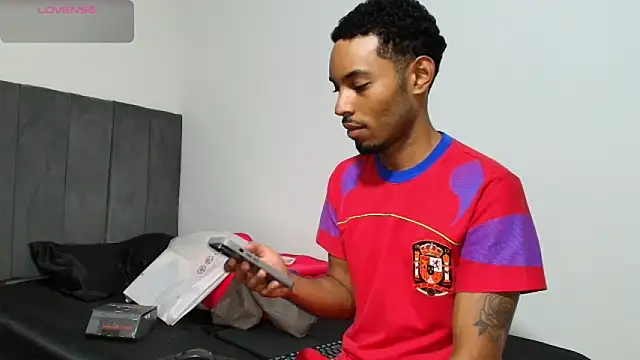 colinbrown online show from October 29, 5:27 pm