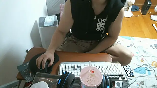 Stellan 0412 online show from February 20, 11:23 am