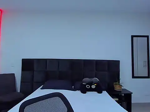 Alexander Martines online show from November 26, 11:41 pm