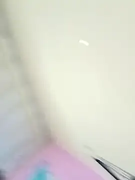 Snapshot of 21cmdegloria chatting on December 5, 11:18 pm 21cmdegloria online show from December 5, 11:18 pm