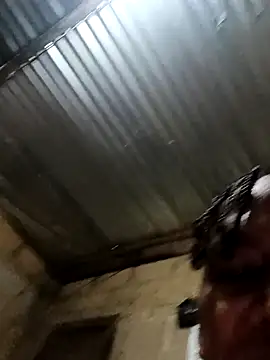 Snapshot of 21cmdegloria chatting on February 8, 4:14 am 21cmdegloria online show from February 8, 4:14 am