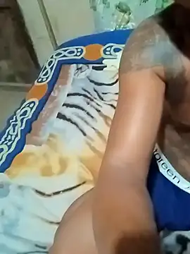 Snapshot of 21cmdegloria chatting on January 26, 4:41 am 21cmdegloria online show from January 26, 4:41 am