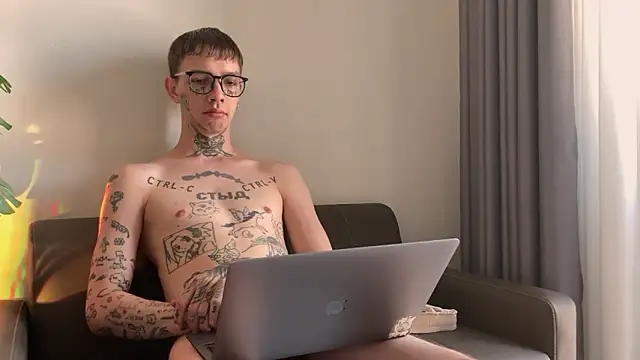 anahori  simon online show from April 5, 1:03 am