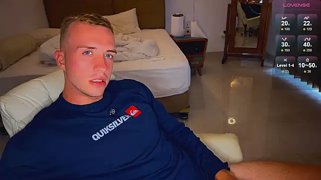 tommy cumfinger online show from October 29, 8:06 am