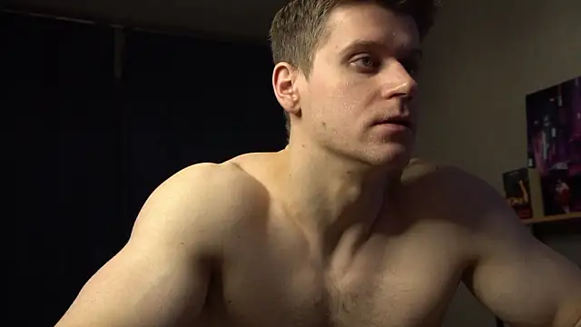 Bruno Banani online show from February 8, 11:20 pm