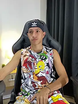  CamiloBass online show from March 22, 1:21 am