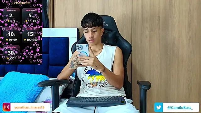  CamiloBass online show from February 15, 7:11 pm