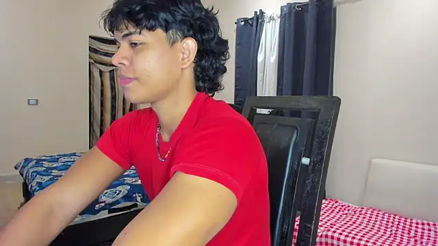 Snapshot of johan_beley_ chatting on January 8, 1:31 pm johan beley online show from January 8, 1:31 pm