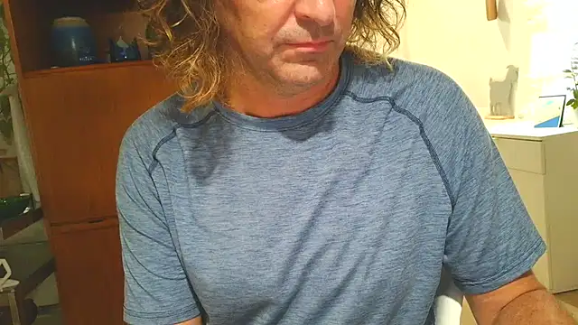 costanza7070 online show from November 4, 4:13 am