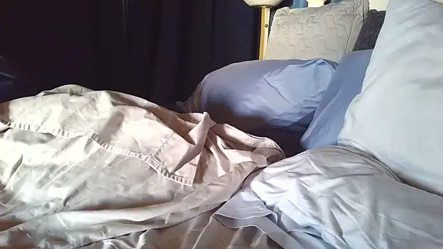 costanza7070 online show from January 5, 9:51 pm