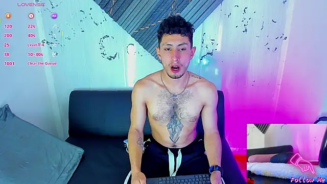 Piggy Eddy online show from November 23, 12:21 am