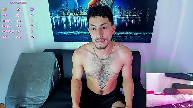 Snapshot of Piggy_Eddy chatting on September 27, 11:35 pm Piggy Eddy online show from September 27, 11:35 pm