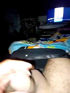 slawlargo01 online show from April 18, 9:11 am