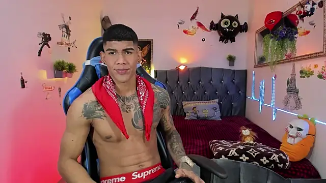Damian latinxxx online show from November 3, 3:54 am