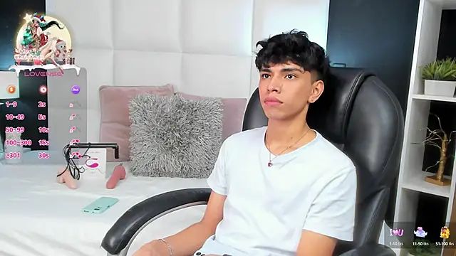 Santy carrington online show from December 27, 10:16 pm